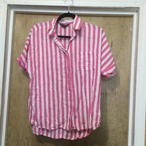 Charlie B Stripped pink and white button front short sleeve shirt medium